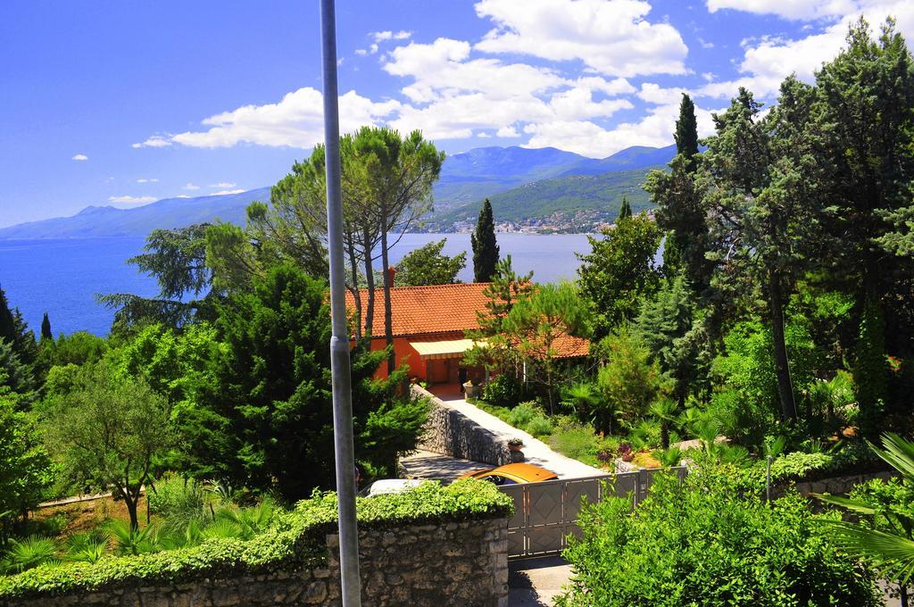 Apartment Magnolia Rijeka Bagian luar foto